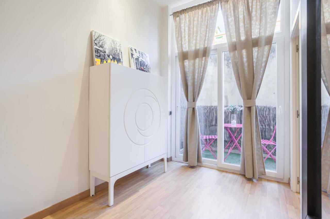 Art House Fira Apartments Barcellona Esterno foto